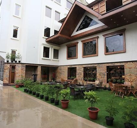 Hotel Ch2 Srīnagar 외부 사진