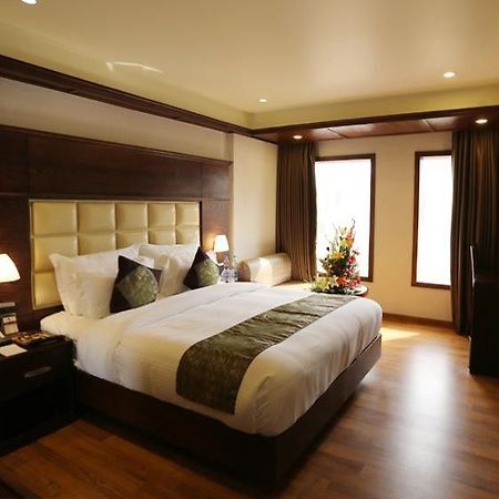 Hotel Ch2 Srīnagar 외부 사진